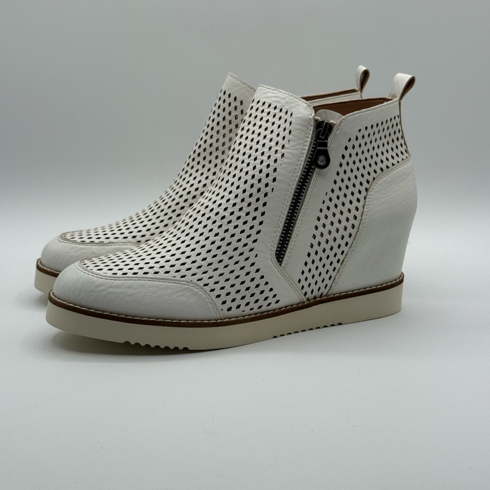 Mi.iM White Perforated Wedge Sneaker Booties – Hidden Heel Zip-Up Casual Chic - Picture 12 of 17